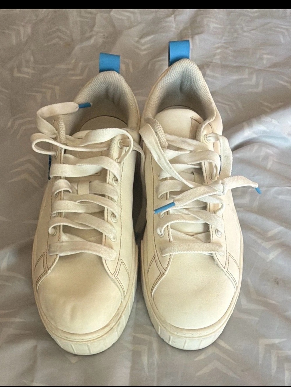 Puma Cream Low-Top Sneakers with Blue Heel Tabs